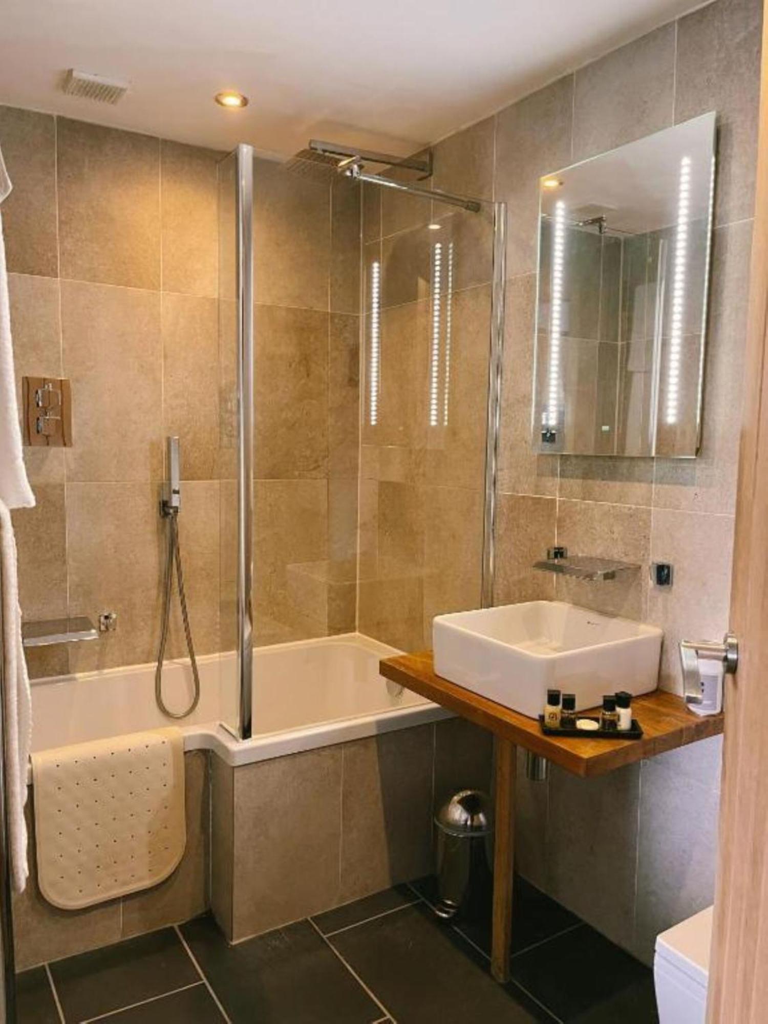 The Cheviot Hotel Bellingham Zewnętrze zdjęcie